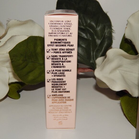 11 Neutral - Charlotte Tilbury Airbrush Flawless Foundation 1oz BNIB - Picture 4 of 6